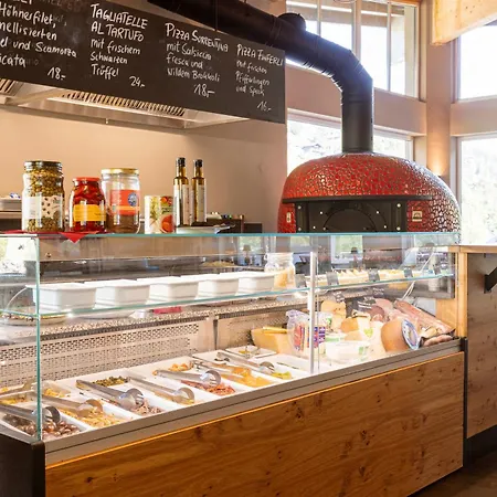 Hotel By Alps Saalbach-Hinterglemm