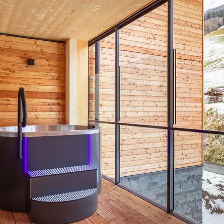 By Alps Saalbach-Hinterglemm