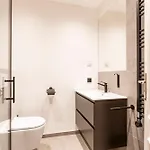By Alps Hotel