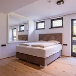 Hotel By Alps Saalbach-Hinterglemm