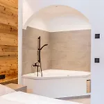 Hotel By Alps
