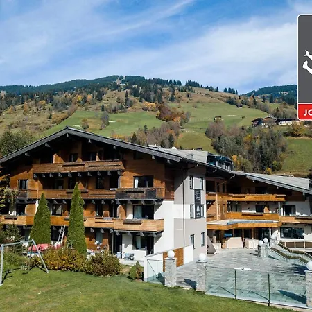 By Alps * Saalbach