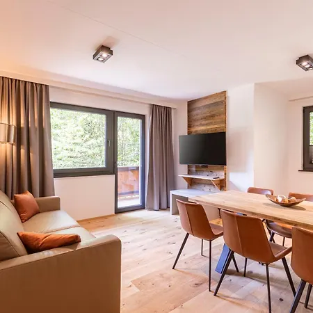 Aparthotel By Alps Saalbach