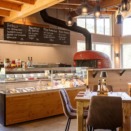 酒店 By Alps 萨尔巴赫