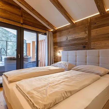 By Alps Aparthotel Saalbach