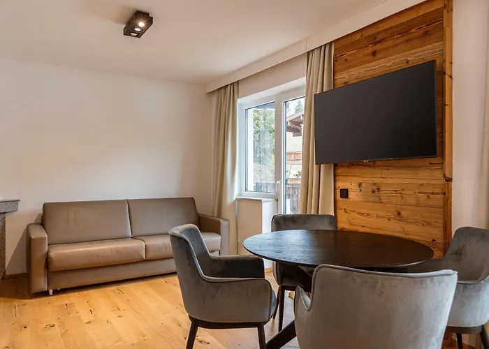 Otel By Alps 4*